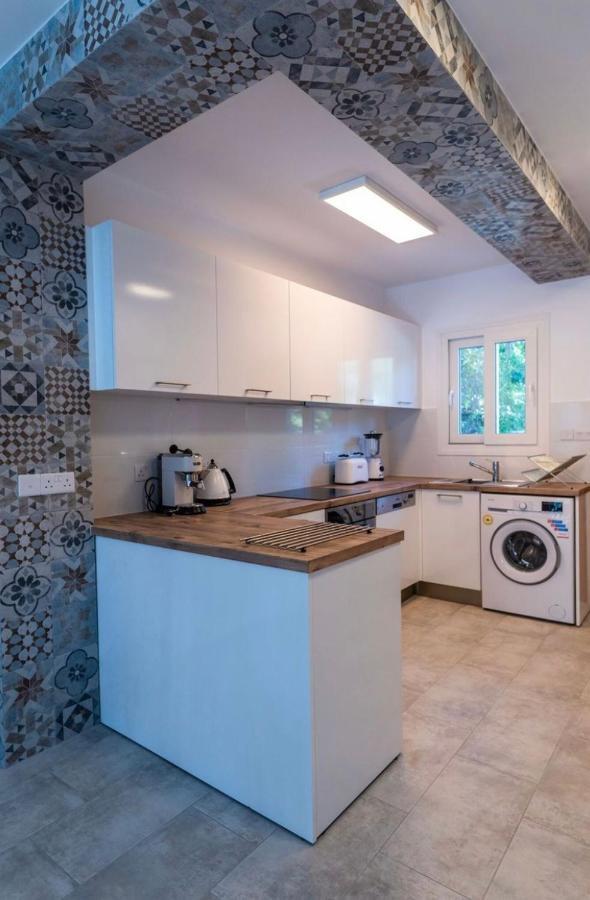 Holiday Cosy Home Paphos Extérieur photo