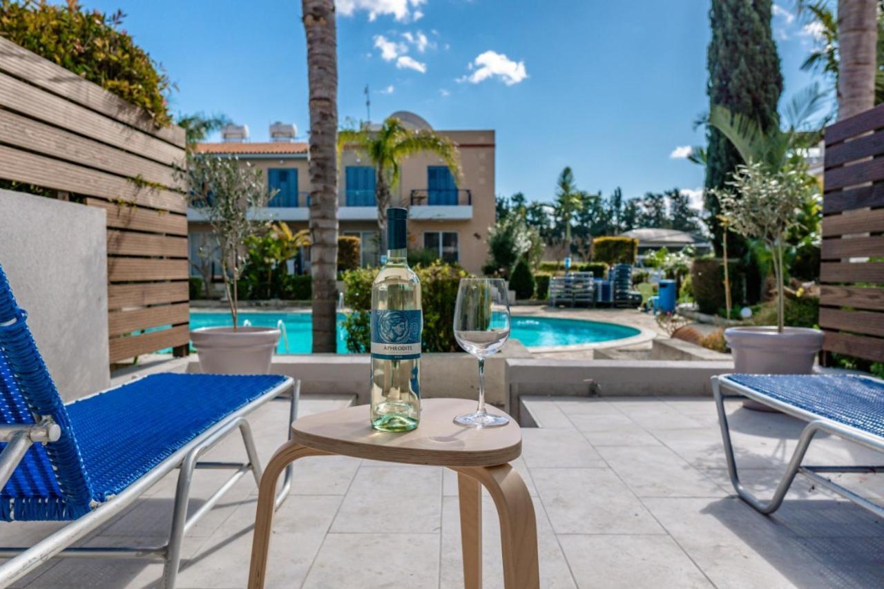 Holiday Cosy Home Paphos Extérieur photo