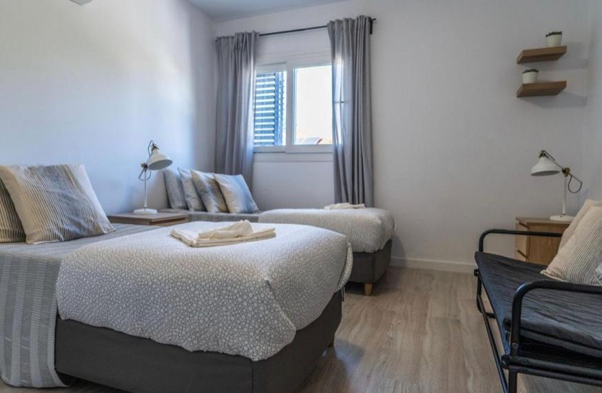Holiday Cosy Home Paphos Extérieur photo