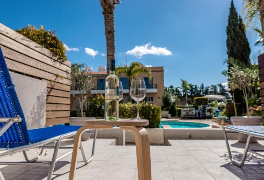 Holiday Cosy Home Paphos Extérieur photo